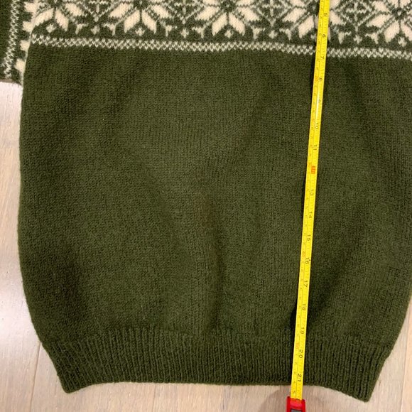 Vintage Wool Knit Sweater - Picture 6 of 8